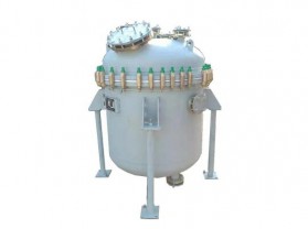 Vertical glass lined storage tank